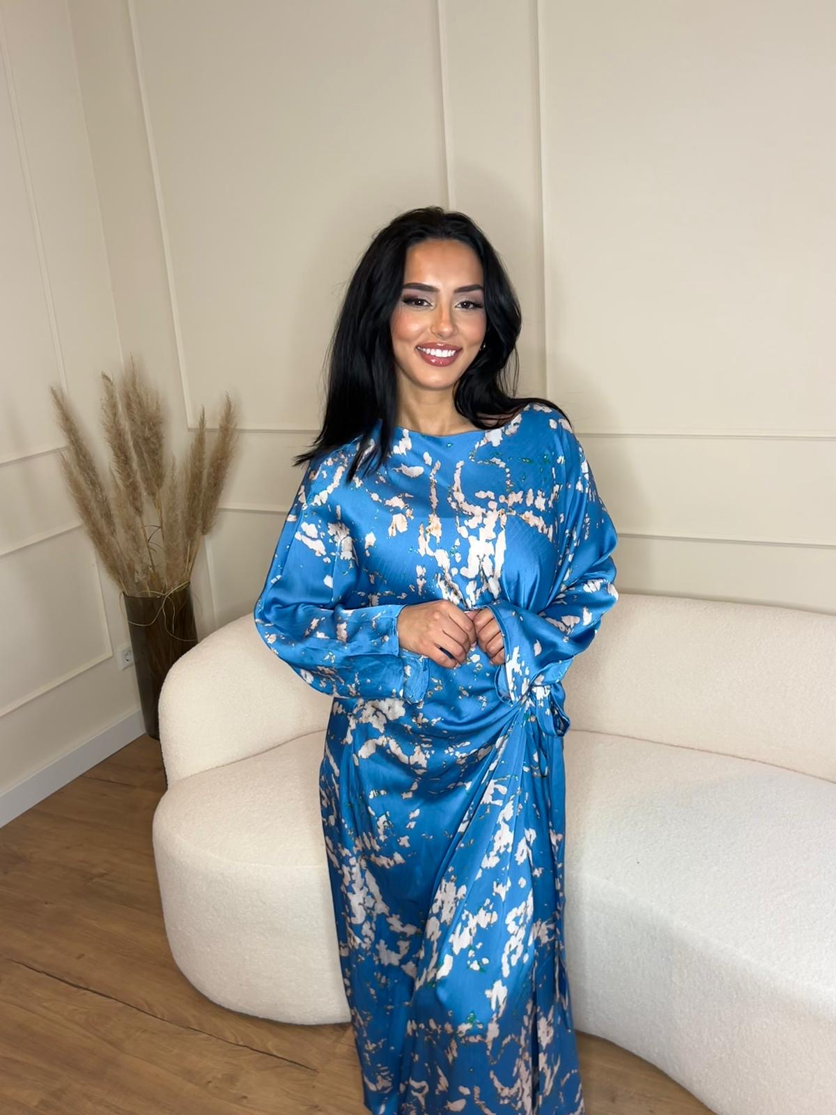 Sommerkleid in blau gemustert