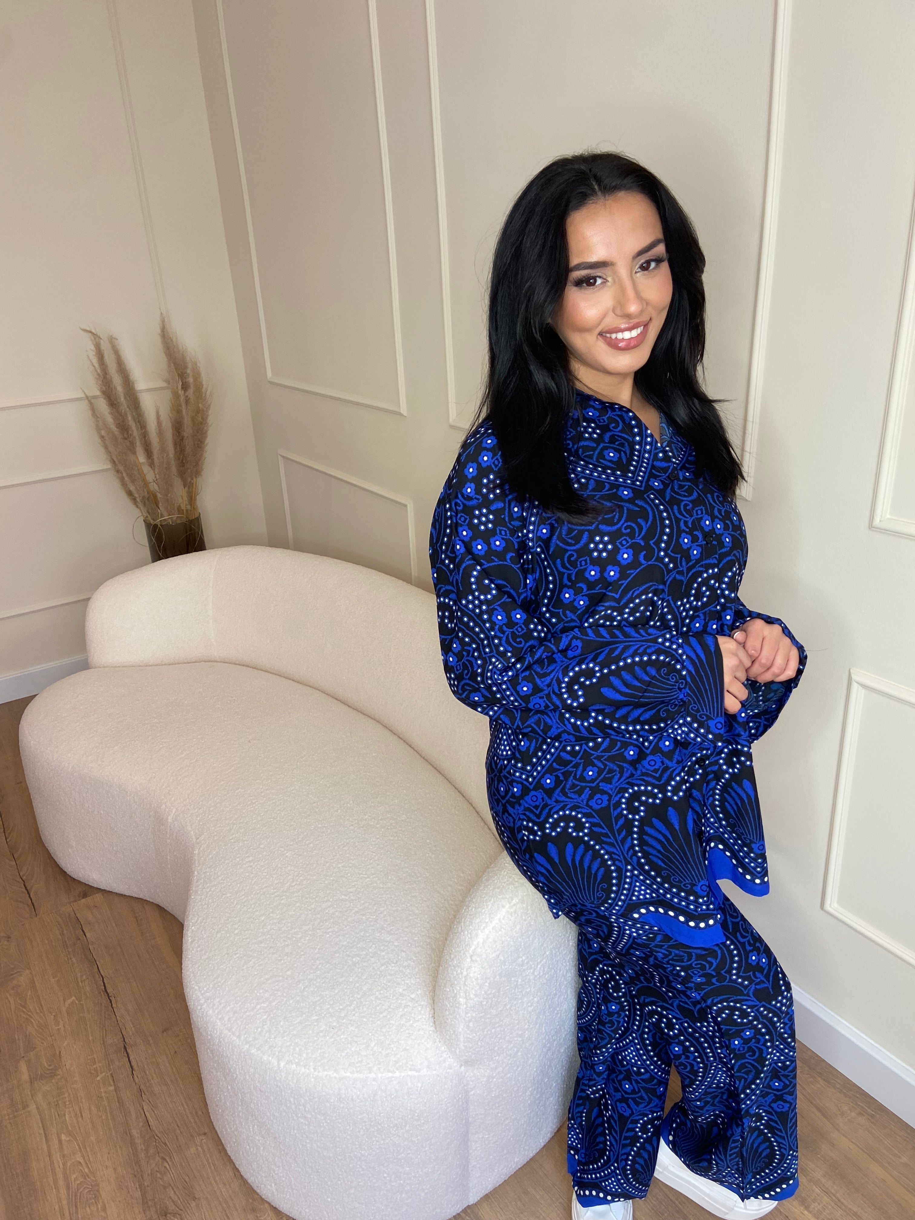 Zweiteiler gemustert