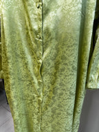 Kleid mit Blumenprint in verschiedenen Farben